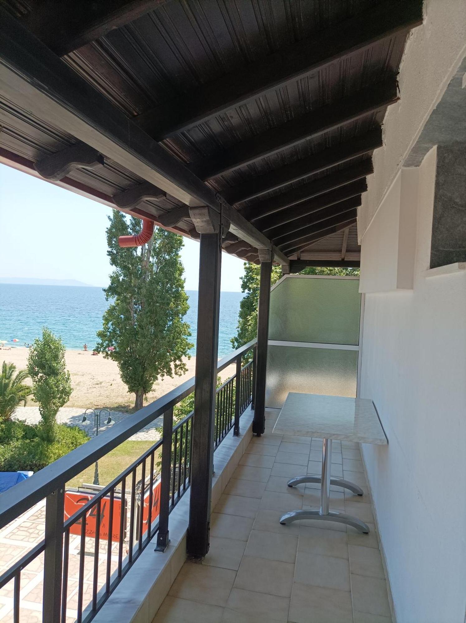Appartamento Kleanthis Blue Vrasná Esterno foto