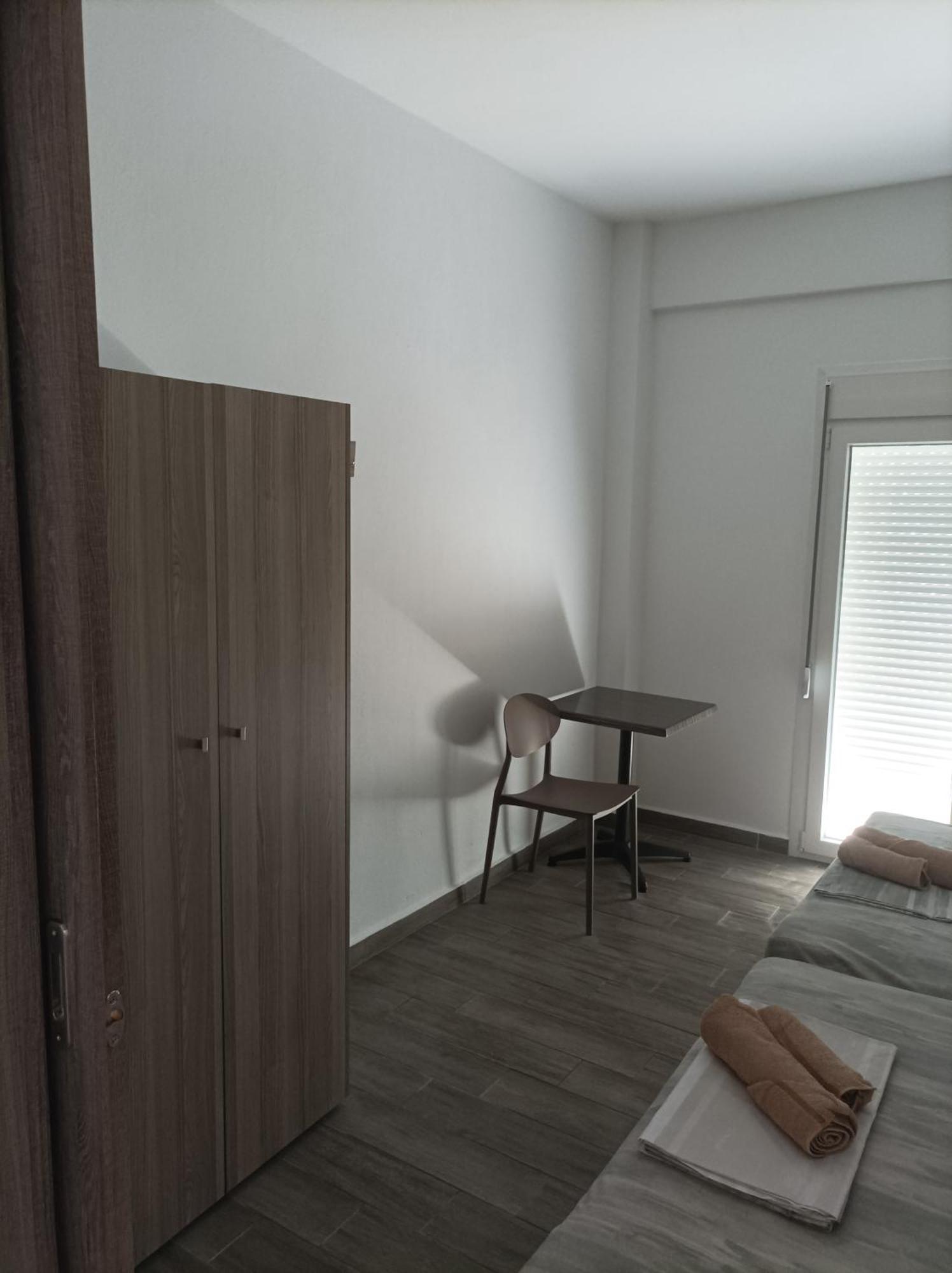 Appartamento Kleanthis Blue Vrasná Esterno foto